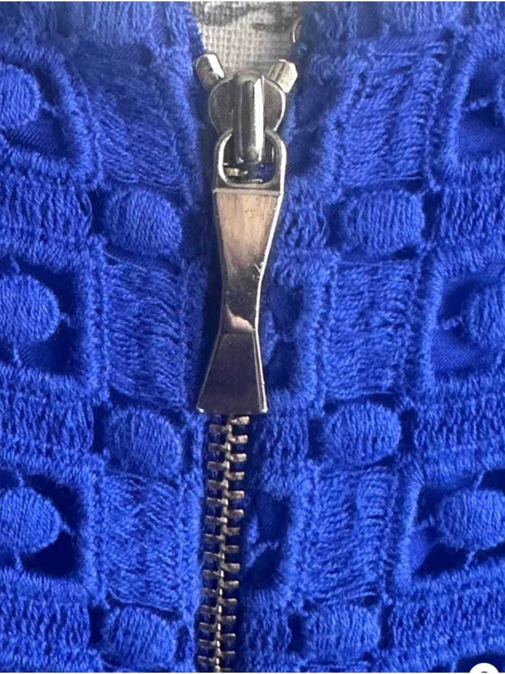 ★ Blue Textured Fit & Flare Dress Size 10 Short Sleeve V-Neck - Thumbnail 3