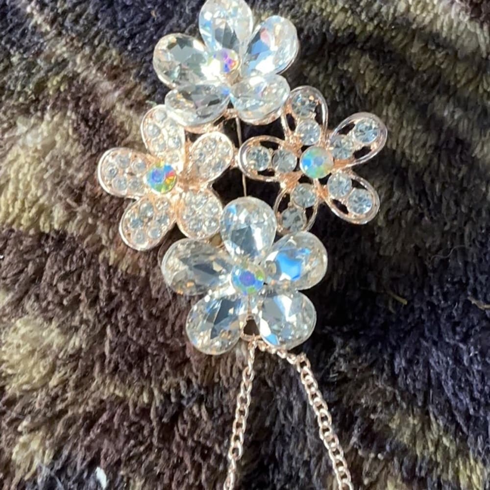 ⭐ Rhinestone Floral Pearl Dangle Brooch Pin Elegant Vintage Glam Jewelry - Thumbnail 2