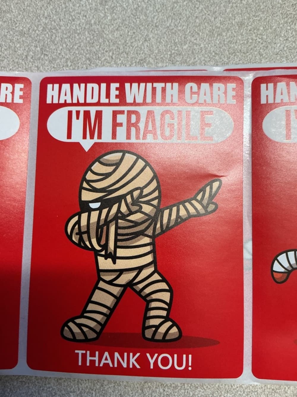 ★ 50 Random Cute Fragile Stickers Dog Cat Mummy Shipping Labels