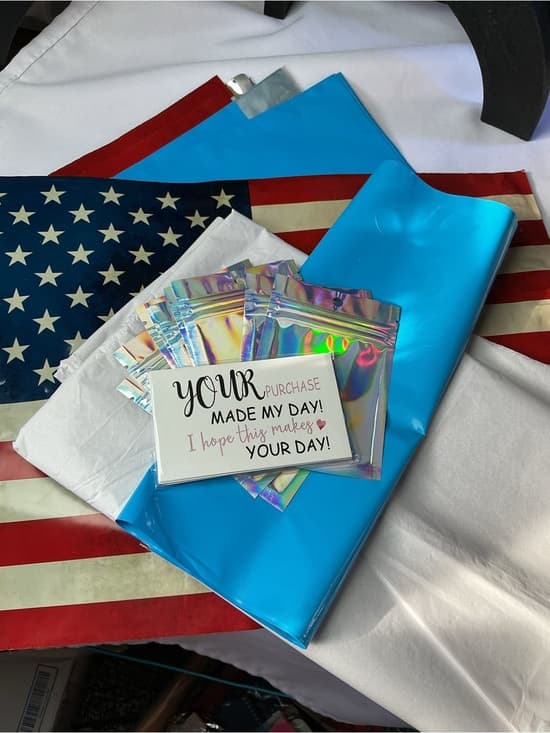 ⭐️ Patriotic Shipping Bundle Poly Mailers Tissue Bags Thank You Kit - Thumbnail 6