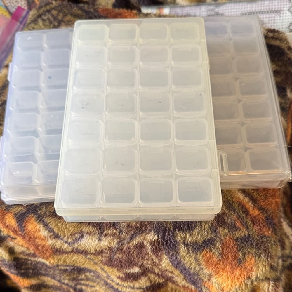 ★ Clear Plastic Craft Storage Organizer Box Bead Diamond Art Container - Thumbnail 5