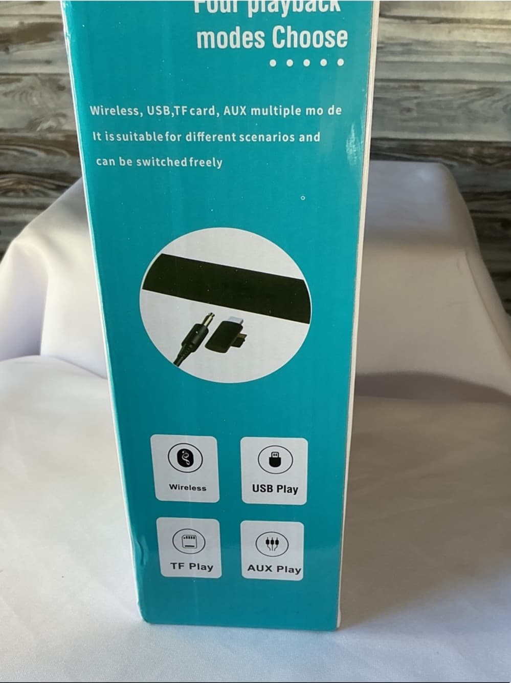 LED Wireless Charging Speaker RGB Light Bluetooth Speaker FM Radio USB AUX - Thumbnail 4