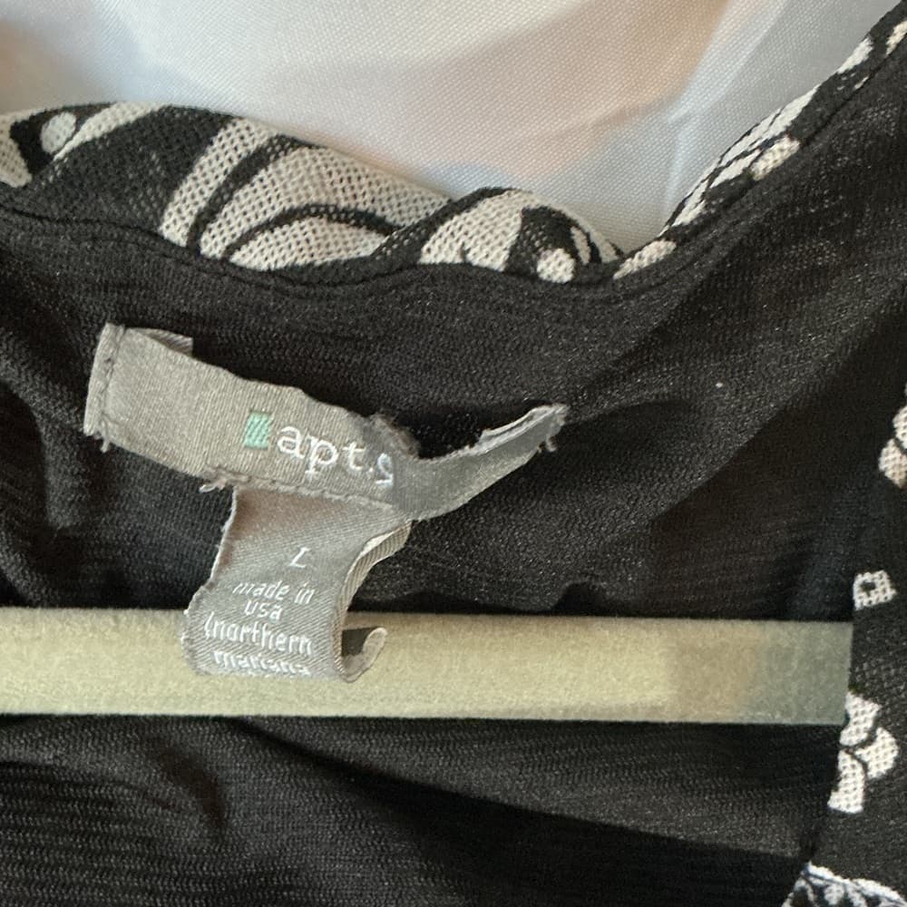 Apt. 9 Black and White Paisley Blouse