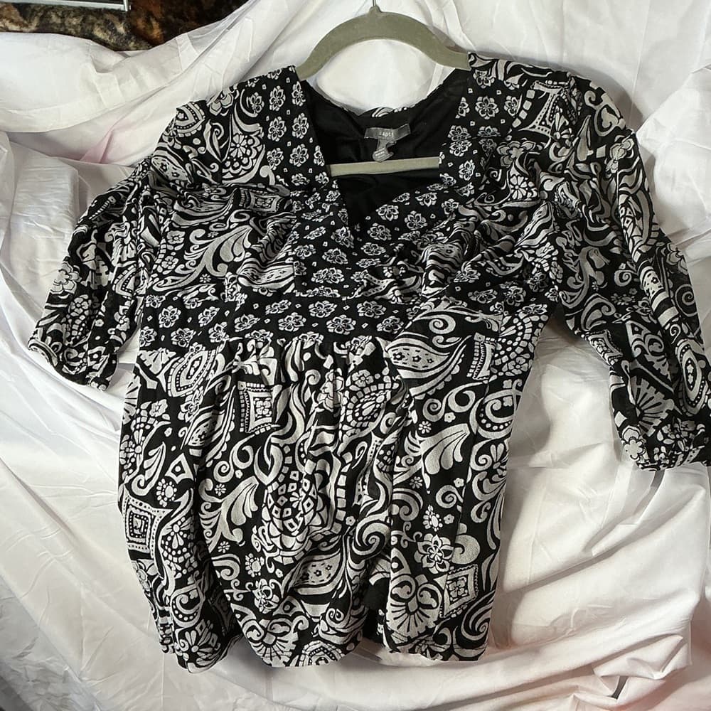 Apt. 9 Black and White Paisley Blouse - Thumbnail 4