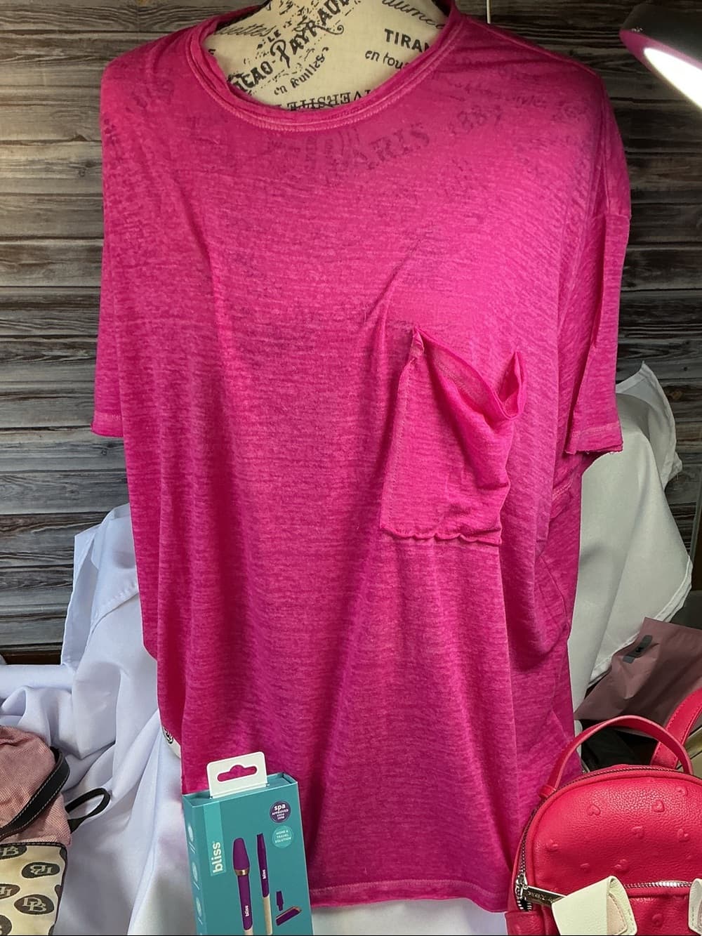 ⭐ Zenana Signature Hot Pink Burnout Oversized Pocket Tee Plus Size - Thumbnail 5