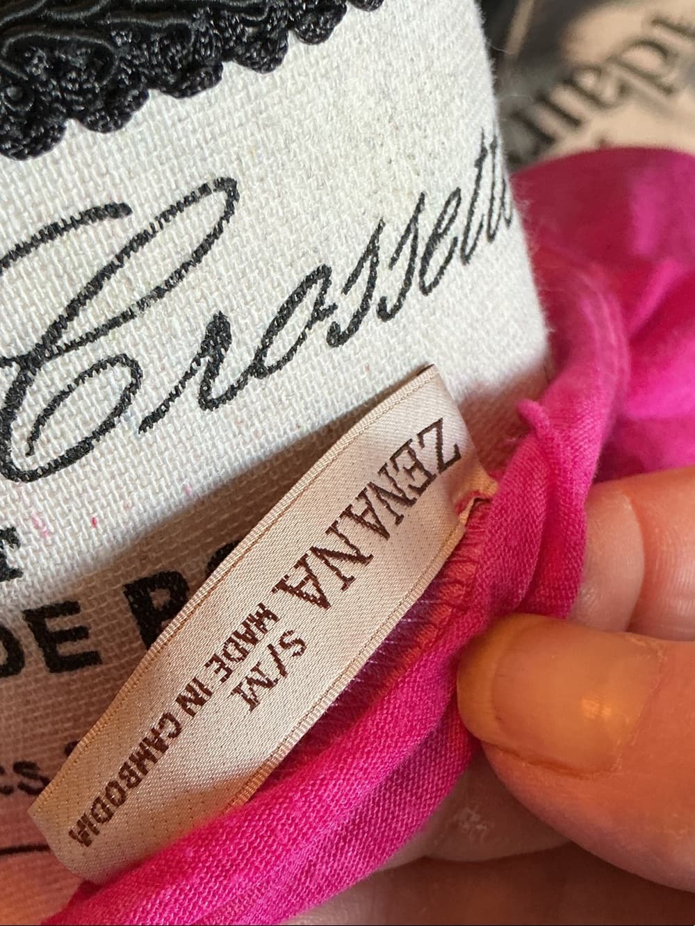 ⭐ Zenana Signature Hot Pink Burnout Oversized Pocket Tee Plus Size - Thumbnail 4