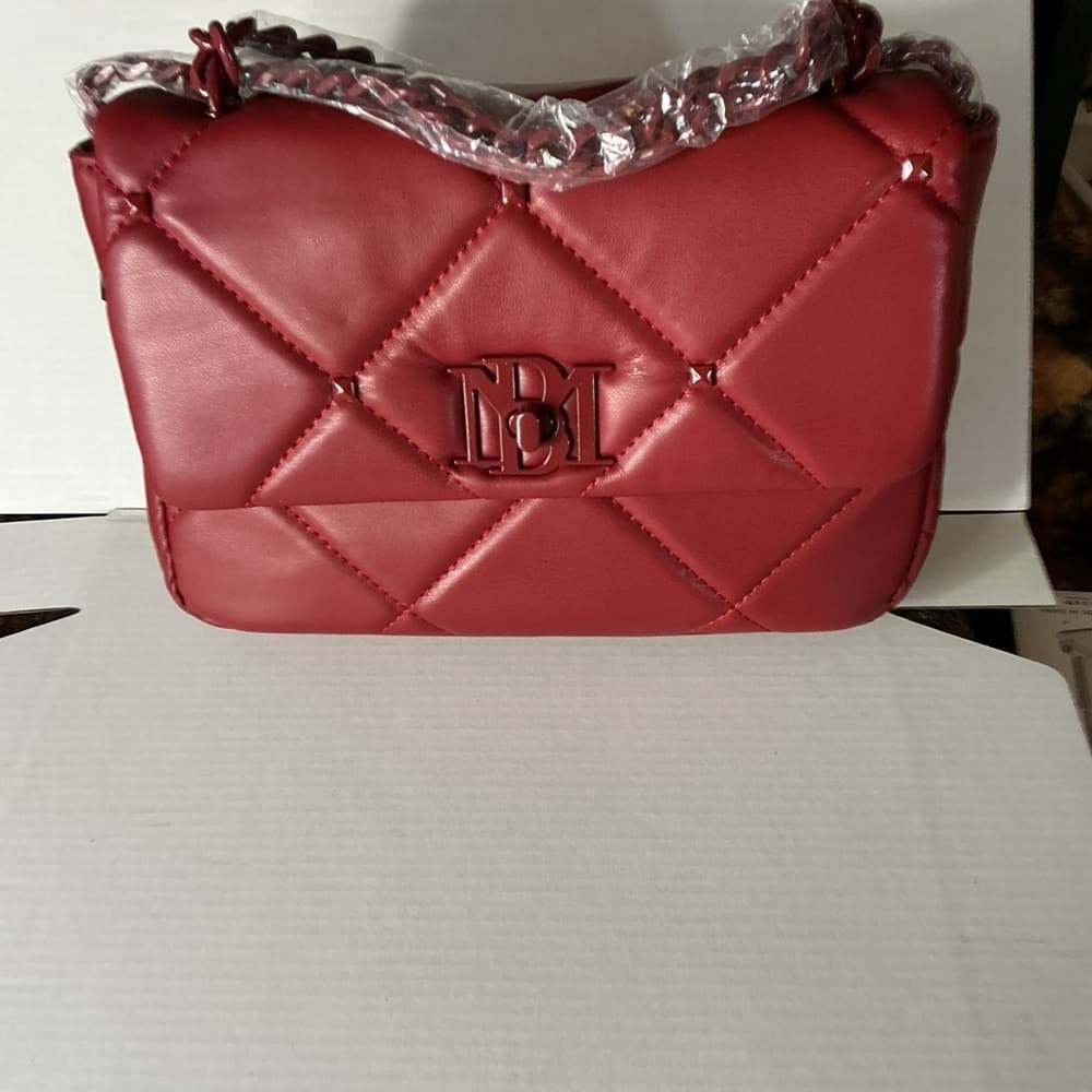 ⭐ Badgley Mischka Red Quilted Chain Strap Crossbody Shoulder Bag NWT - Thumbnail 7