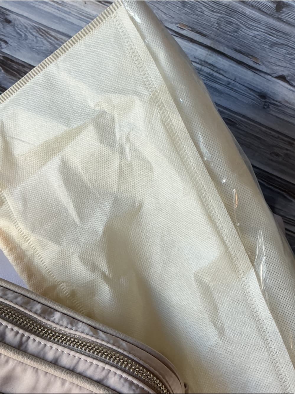 ⭐ Madden NYC Convertible Belt Bag Crossbody Beige Nylon Multi Pocket NWT - Thumbnail 4