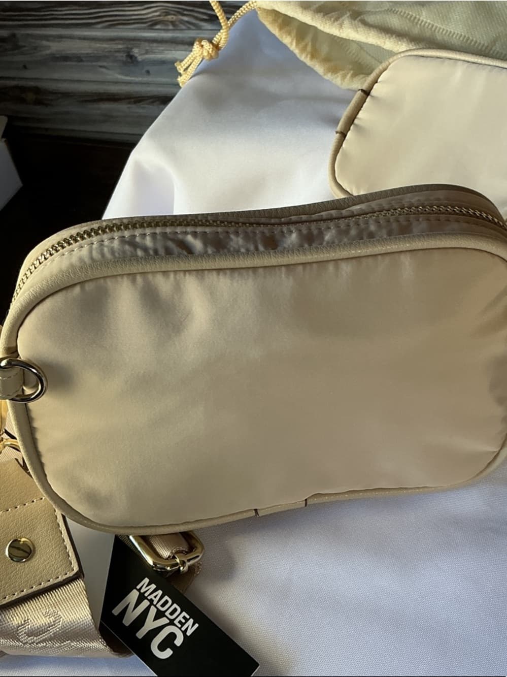 ⭐ Madden NYC Convertible Belt Bag Crossbody Beige Nylon Multi Pocket NWT - Thumbnail 5