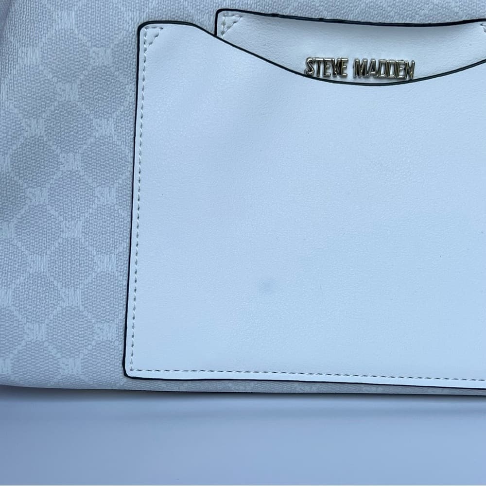 ⭐ Steve Madden White Tote Bag Set 3 Piece Crossbody Pouch NWT - Thumbnail 10