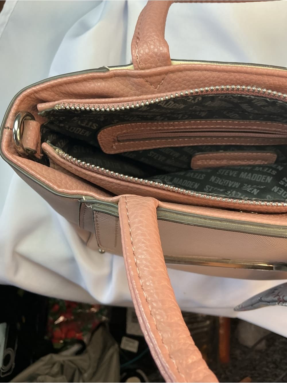 ⭐ Steve Madden Blush Pink Satchel Floral Scarf Accent Handbag NWT - Thumbnail 7