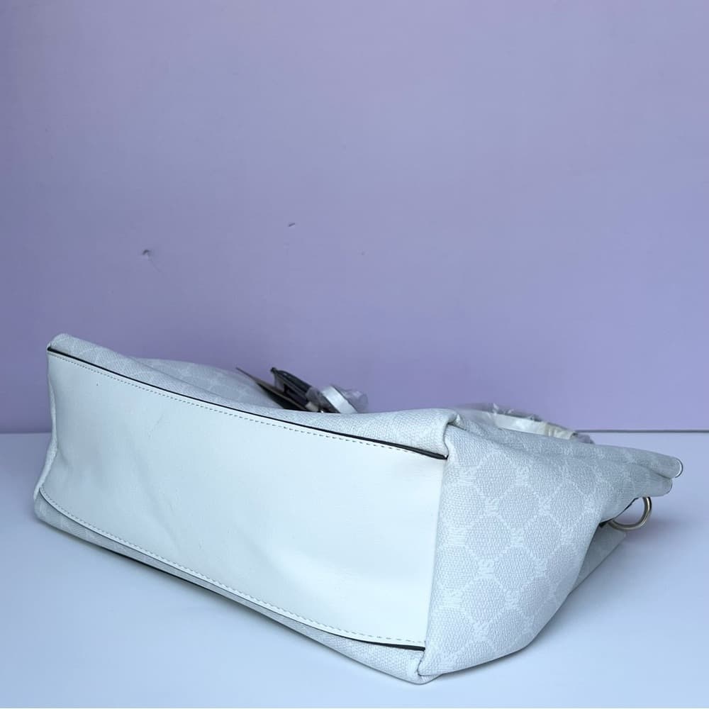 ⭐ Steve Madden White Tote Bag Set 3 Piece Crossbody Pouch NWT - Thumbnail 5