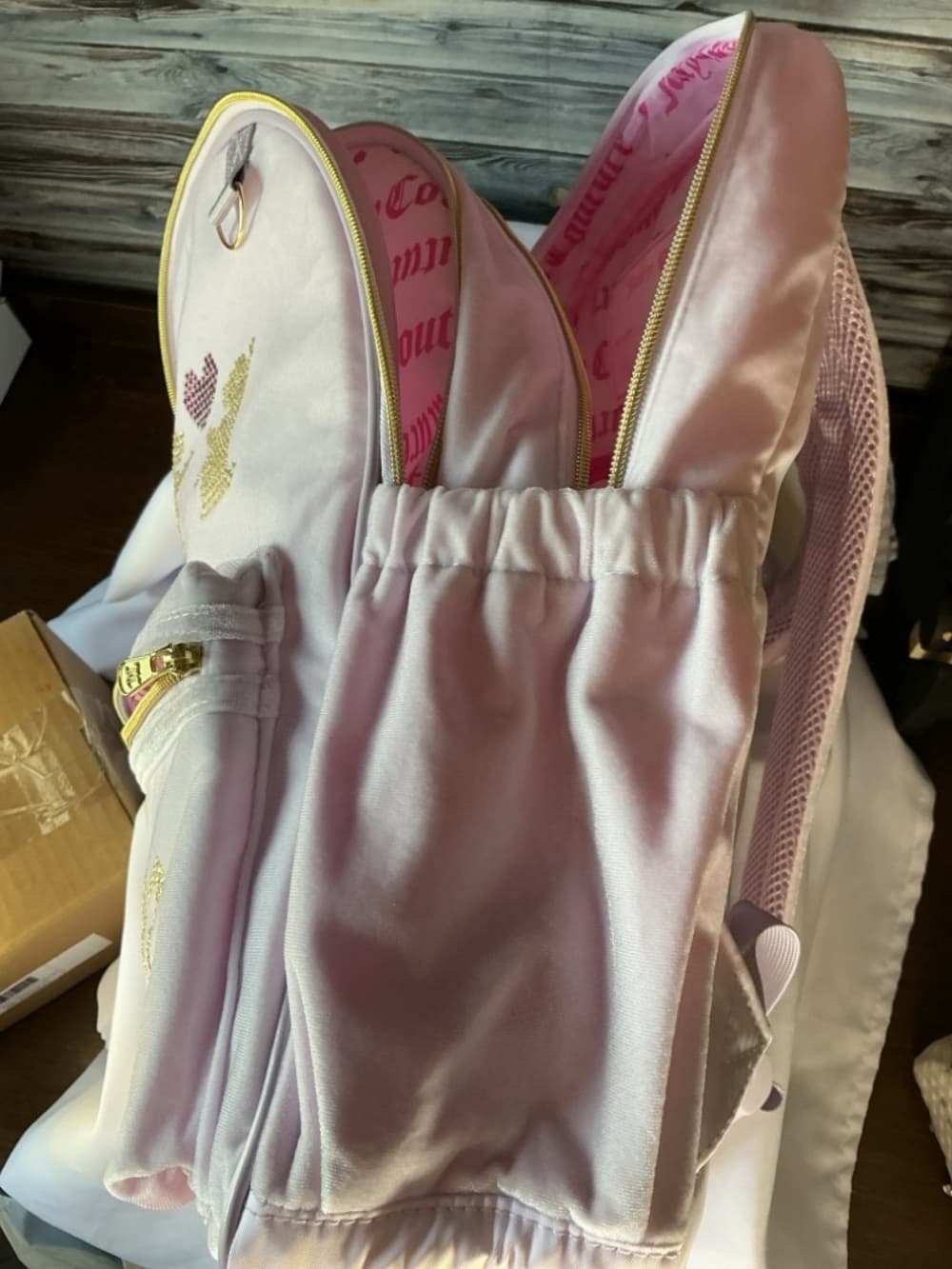 ⭐ Juicy Couture Y2K Pink Velour Backpack Rhinestone Logo Heart Coin Purse - Thumbnail 10