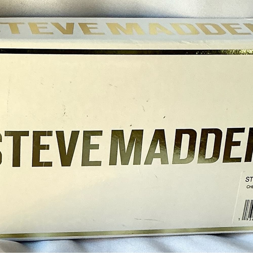 ★ Steve Madden Brown Chevron Wallet Clutch Gold SM Logo NWT - Thumbnail 2