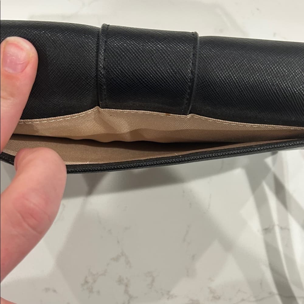⭐ Dana Buchman Black Wristlet Wallet Clutch Organizer Phone Case Purse - Thumbnail 3