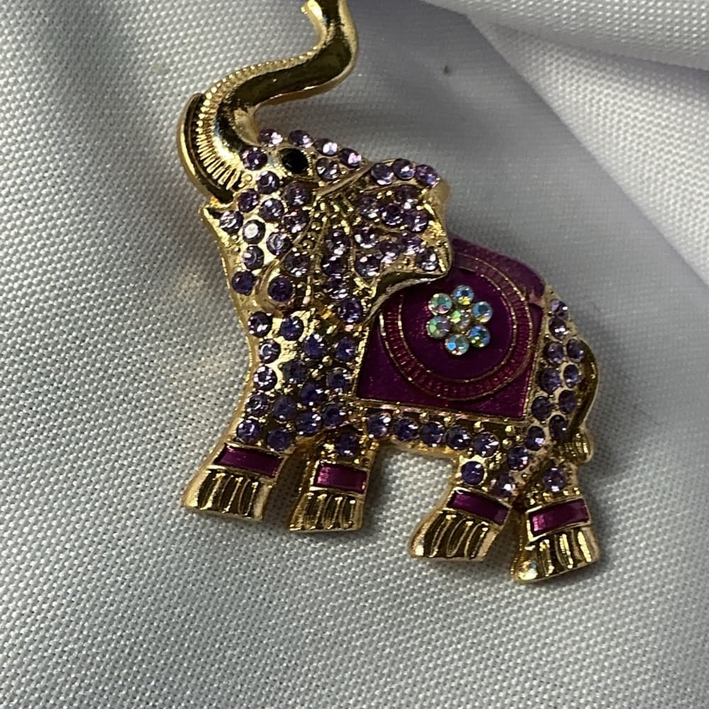 ⭐ Purple Rhinestone Elephant Brooch Gold Tone Lucky Statement Pin
