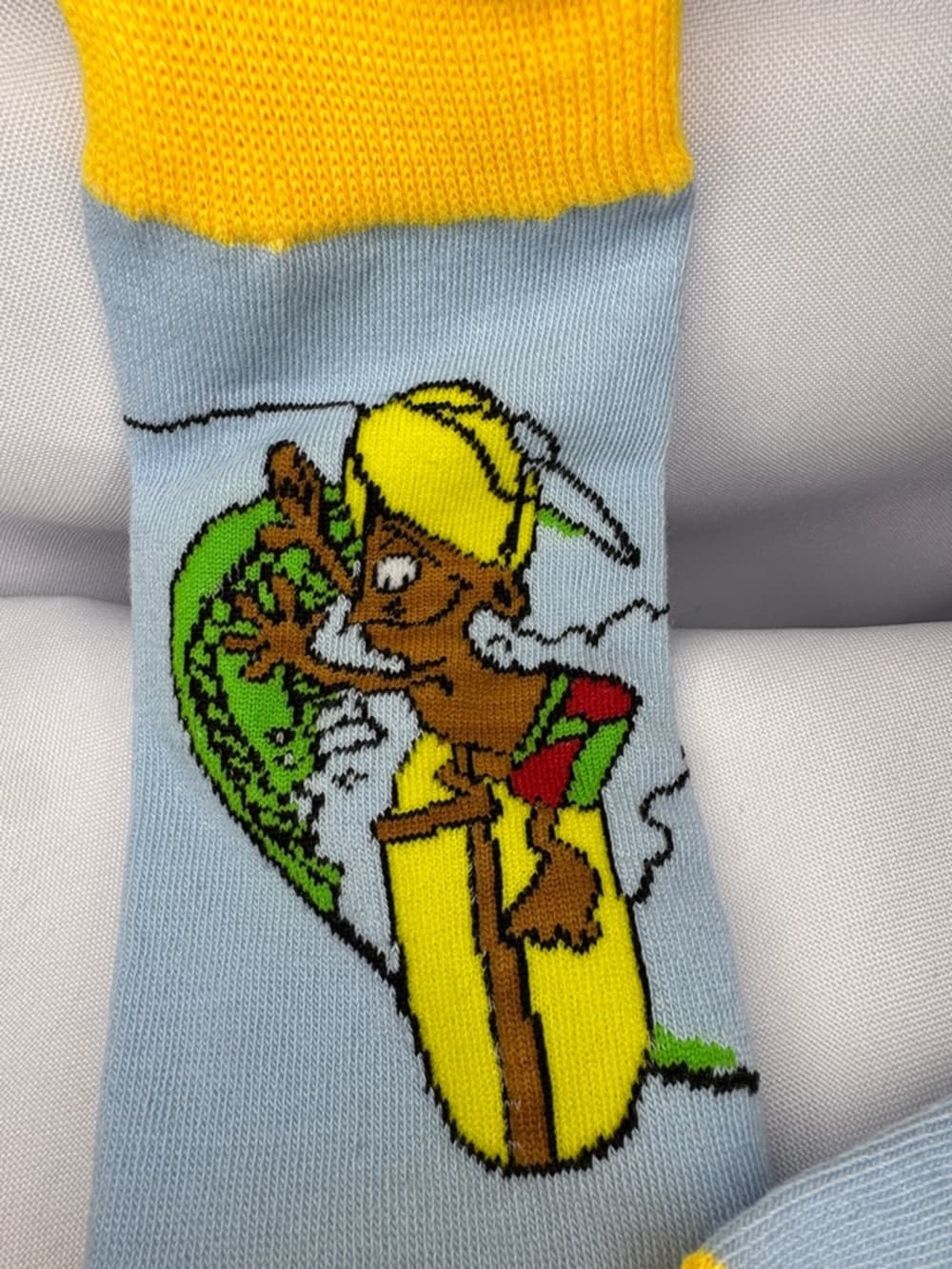 ★ Cartoon Surfing Mouse Crew Socks Fun Novelty Character Socks