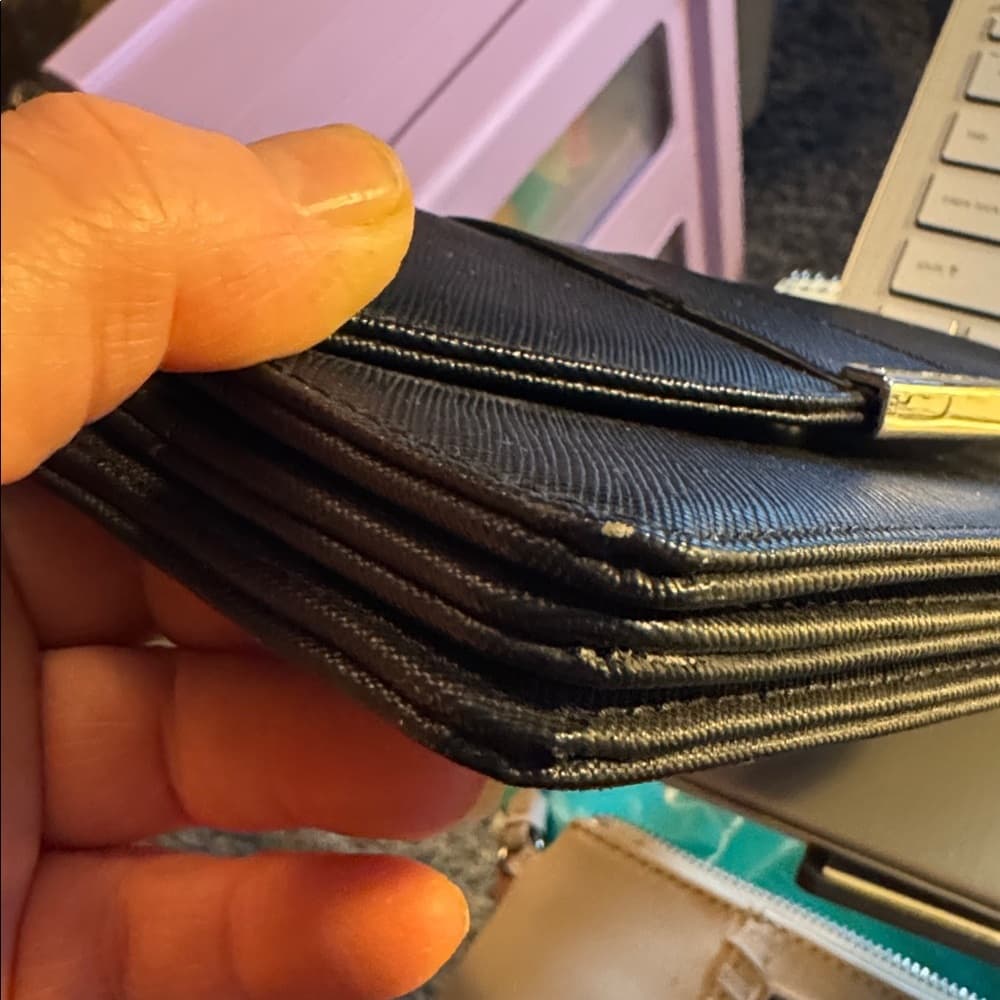 ⭐ Dana Buchman Black Wristlet Wallet Clutch Organizer Phone Case Purse - Thumbnail 9