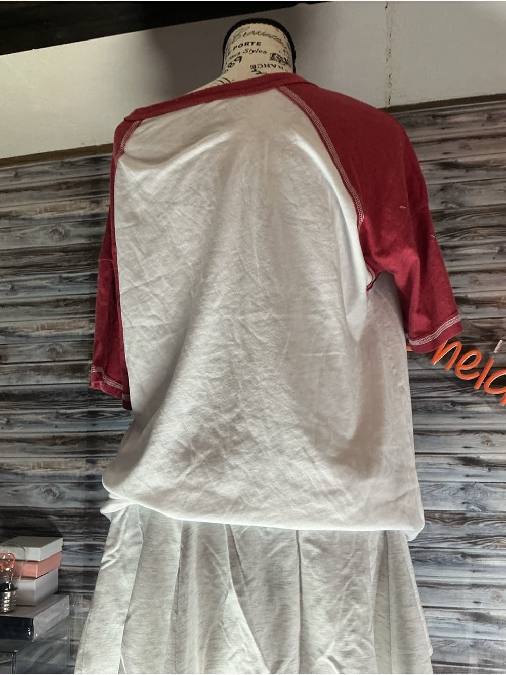 ★ Alabama Crimson Tide Raglan Tee NWT Red White Graphic Top - Thumbnail 2