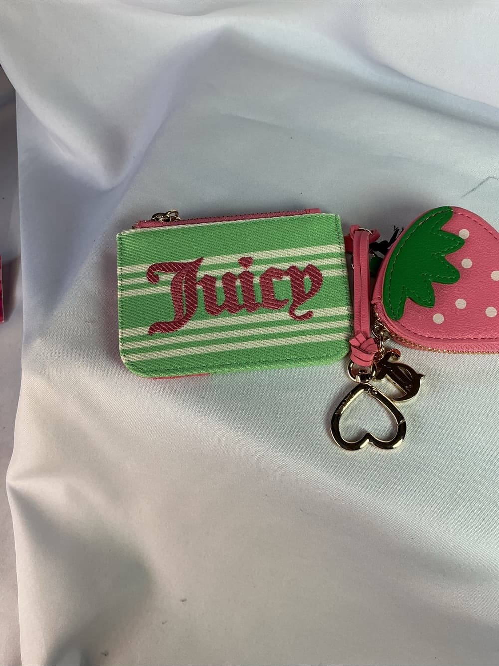 ★ Juicy Couture Juicy Paradise Strawberry Coin Purse & Card Holder NWT - Thumbnail 2