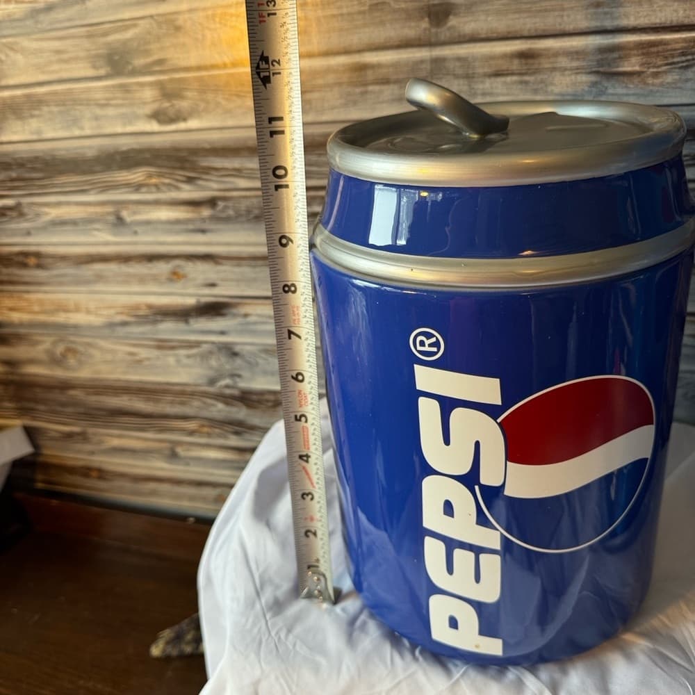 ★ Pepsi Can Cooler Ice Bucket Drink Cooler Collectible Party Decor - Thumbnail 7