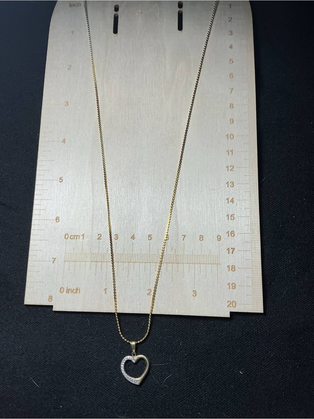 ⭐ Gold Tone Open Heart Rhinestone Pendant Necklace Romantic Glam