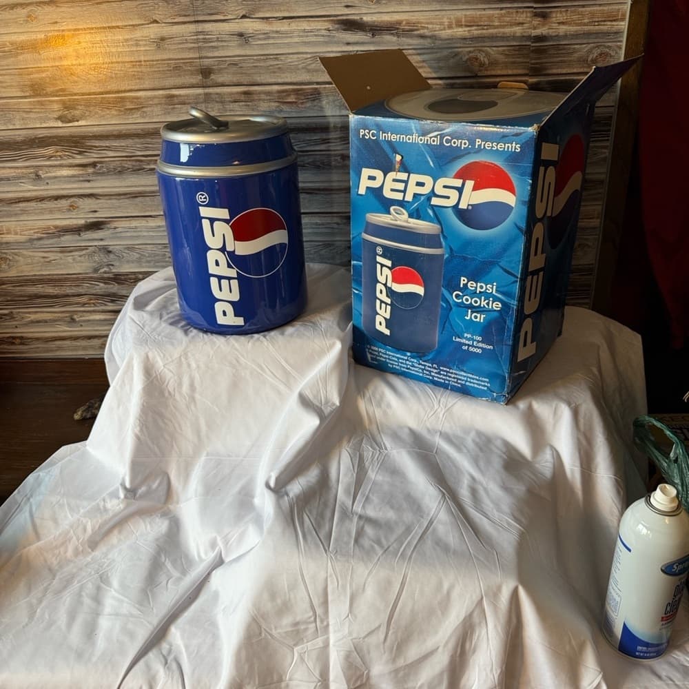 ★ Pepsi Can Cooler Ice Bucket Drink Cooler Collectible Party Decor - Thumbnail 2