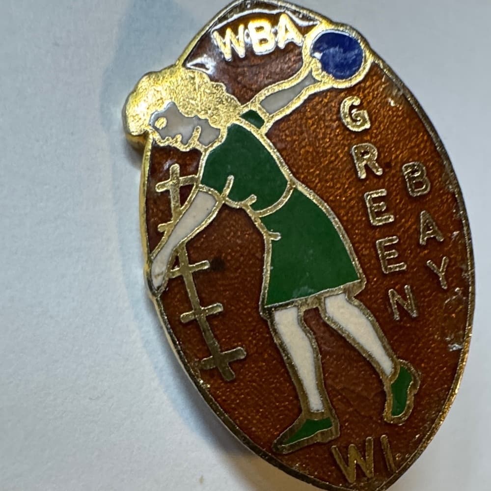 Vintage Green Bay Souvenir Pin - Thumbnail 5