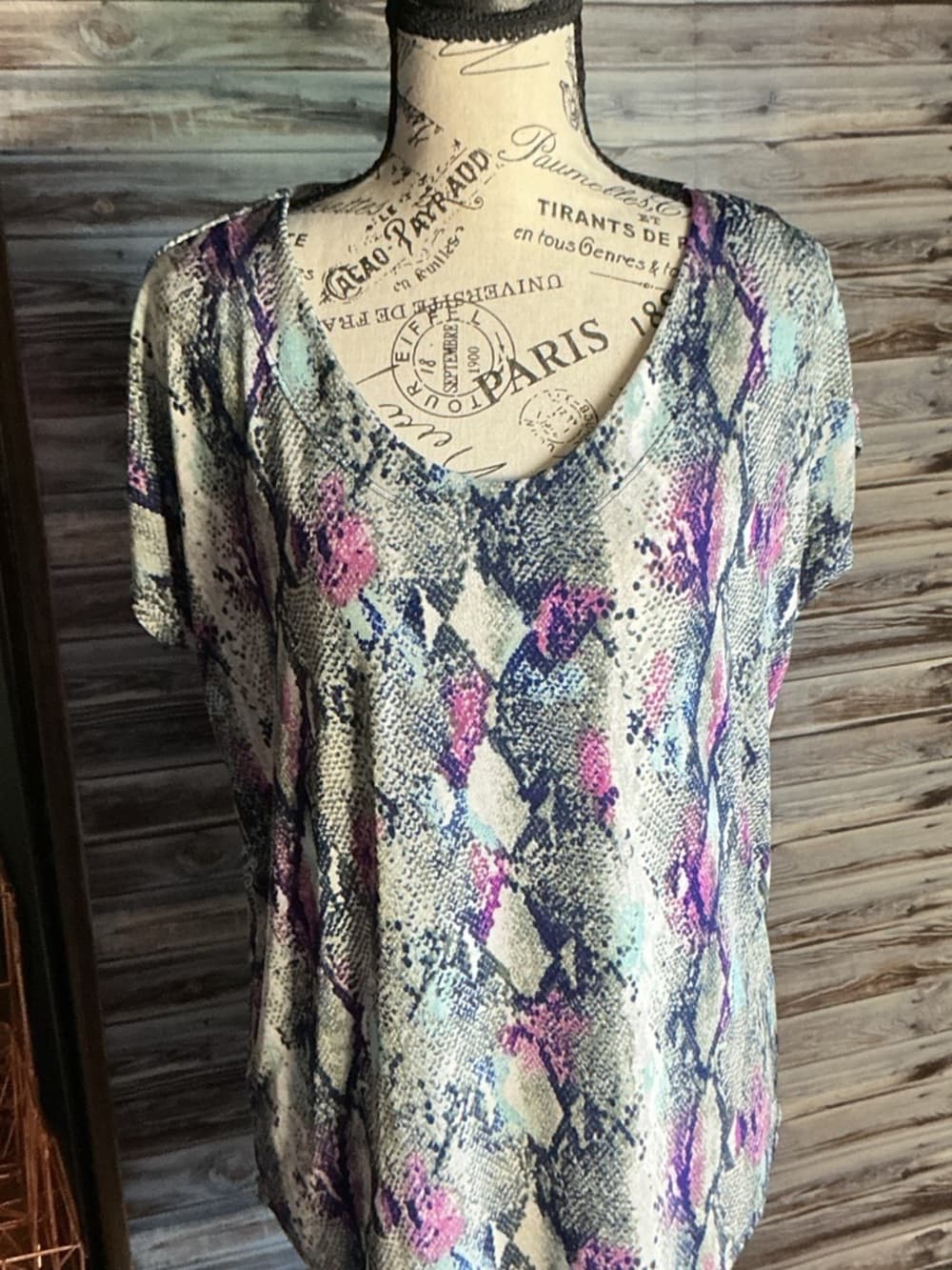 ★ Snake Print Tunic Top Purple Pink Gray Short Sleeve XL Stretch - Thumbnail 5