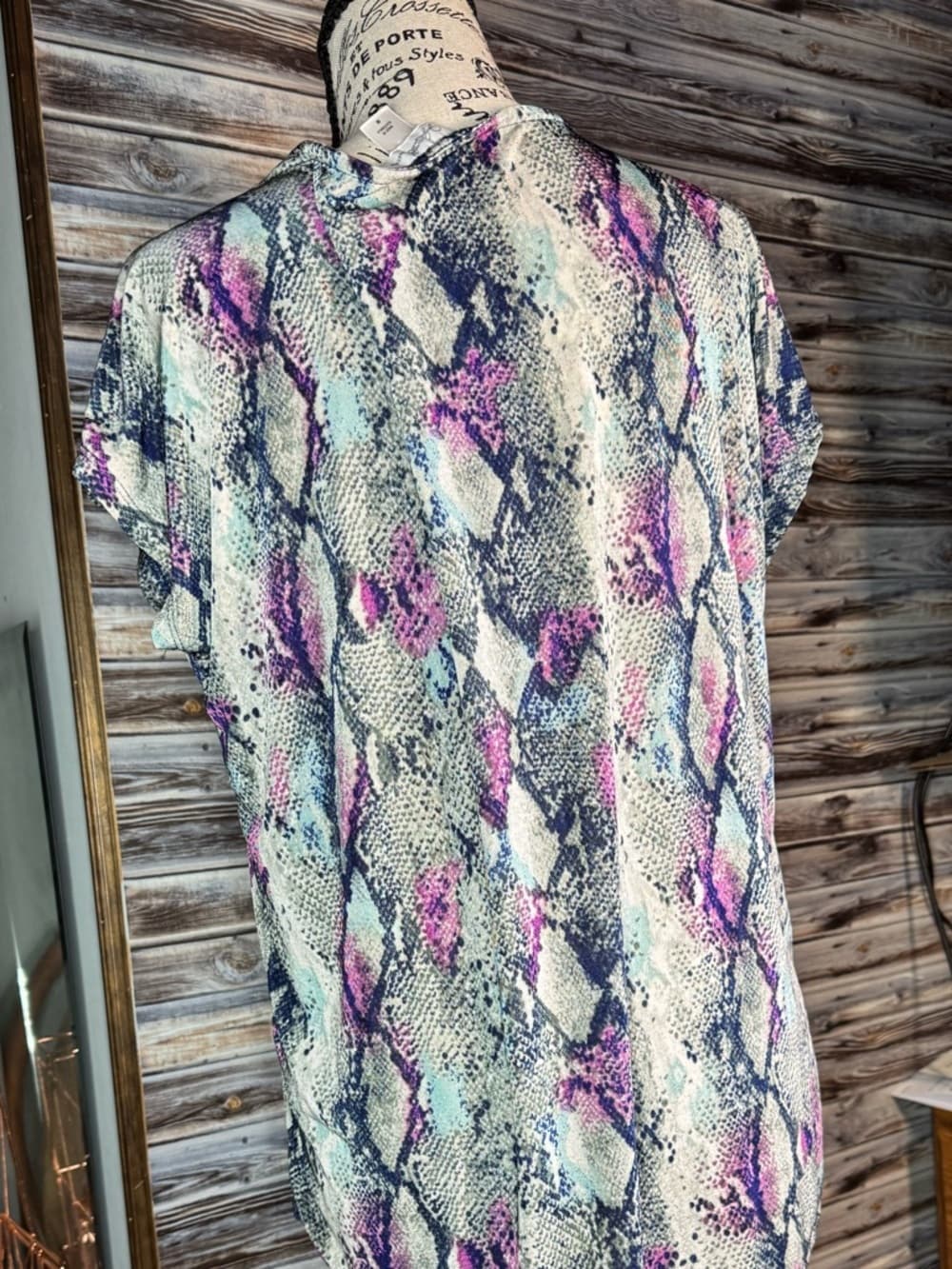 ★ Snake Print Tunic Top Purple Pink Gray Short Sleeve XL Stretch