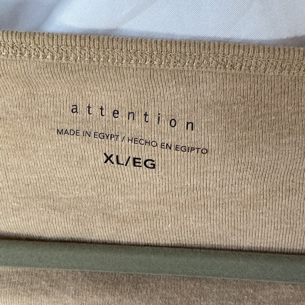 Universal Thread Tan Short Sleeve Women's Tee