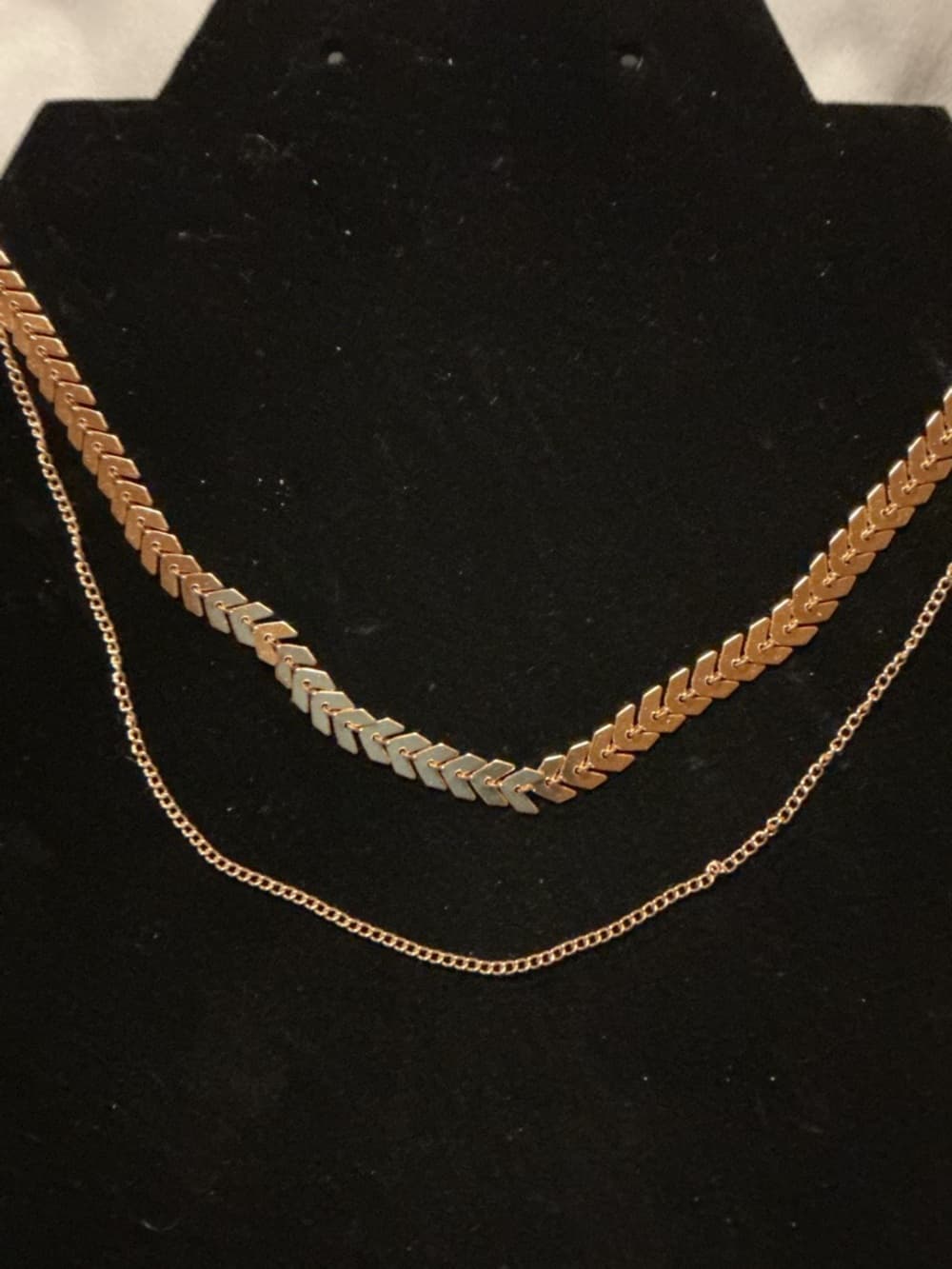 Gold Two-Layer Chevron Chain Necklace - Women Jewelry - Thumbnail 3