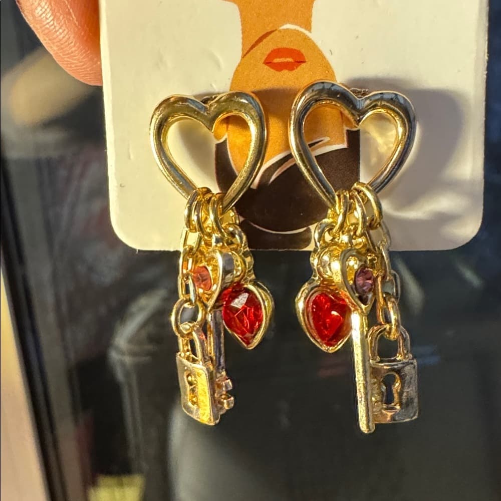 ★Gold Heart Lock Key Charm Earrings Coquette Y2K Glam