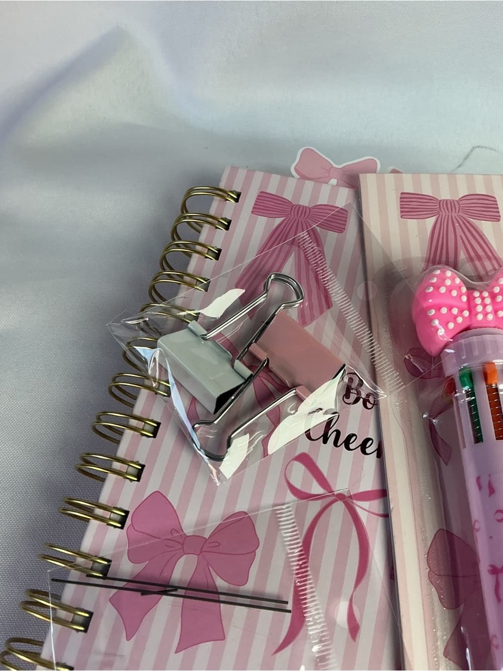 ★ Pink Bow Stationery Gift Set Notebook Pen Tabs & Clips Bundle - Thumbnail 10