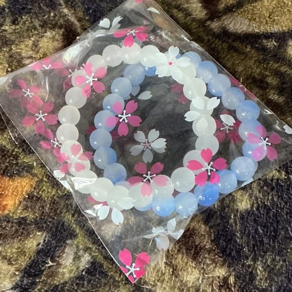 Multicolor Jade Style Bangle Bracelet and a Red Gift Box - Thumbnail 9