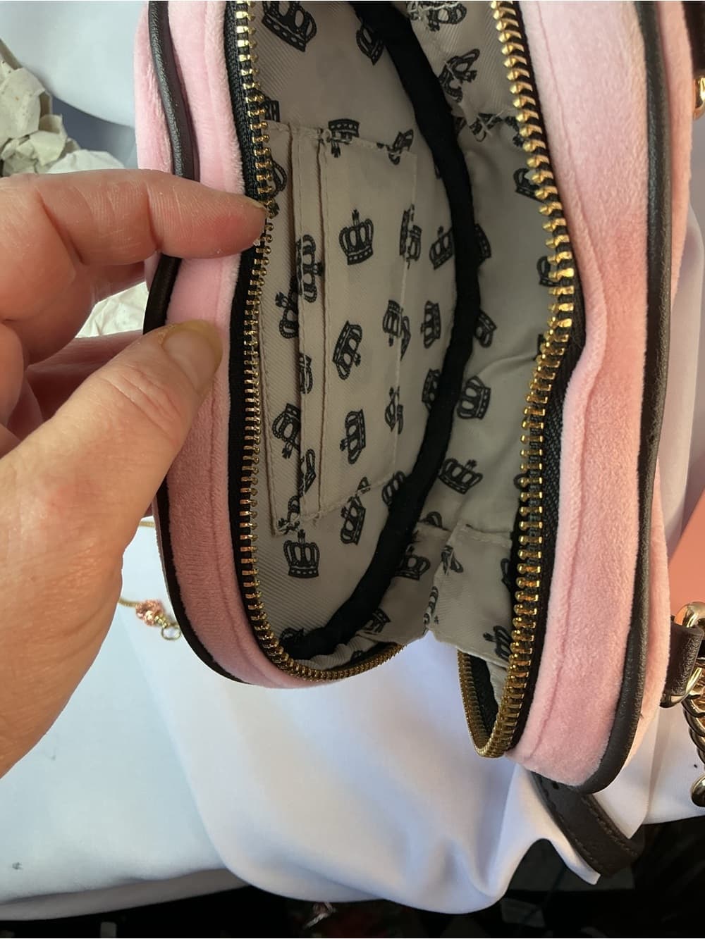 ★ Juicy Couture Pink Heart Crossbody Bag Velour Crown Y2K - Thumbnail 4