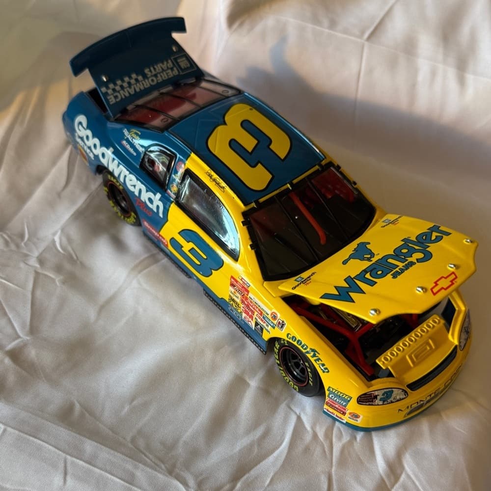 LIMITED ADDITION Wrangler Jeans Blue and Yellow NASCAR 1999 - Thumbnail 9