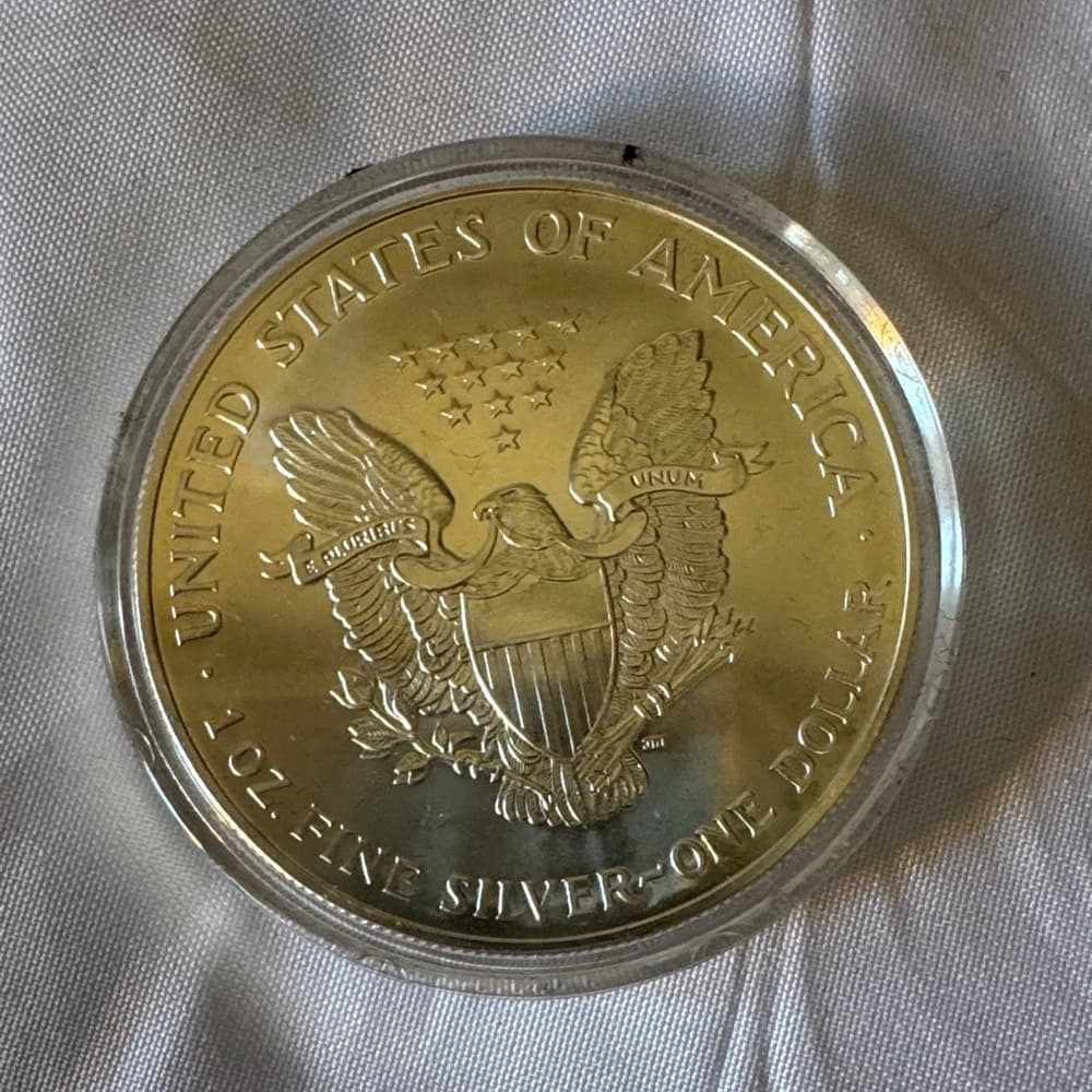 Dale Earnhardt Jr. Commemorative Coin in Case. - Thumbnail 2