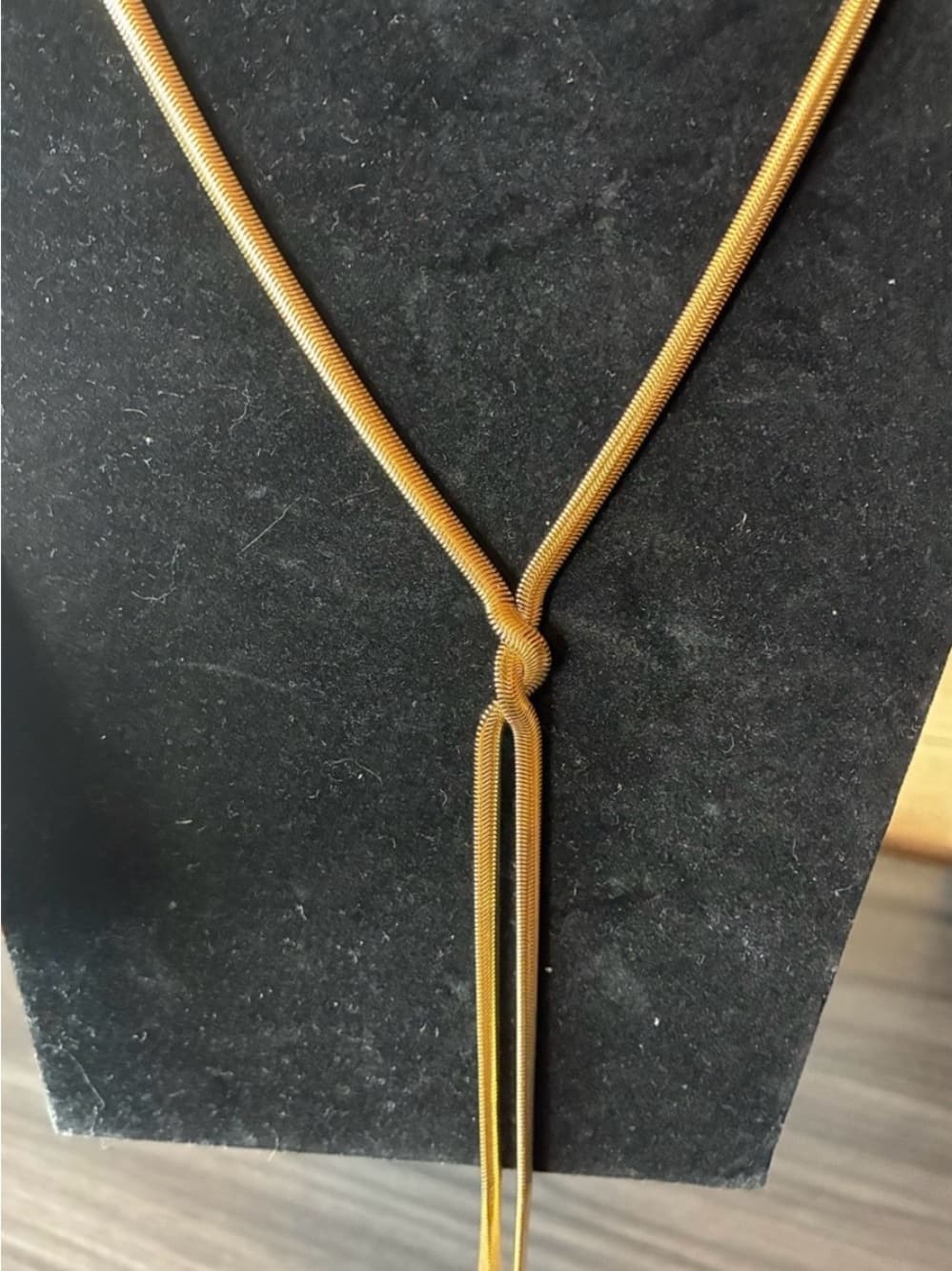 ★ Gold Snake Chain Knot Tassel Necklace Minimalist Statement