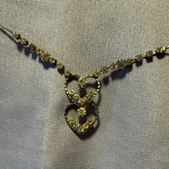 Elegant Gold Heart Necklace - Thumbnail 8