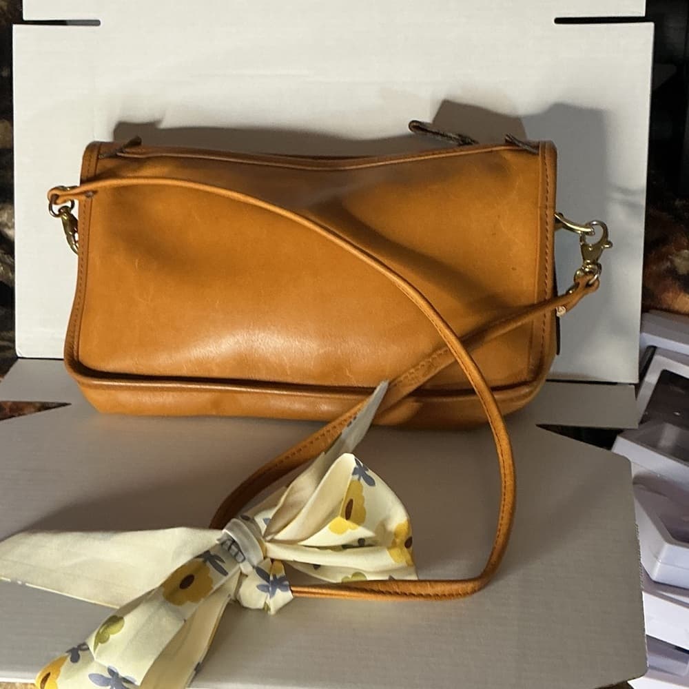 ⭐ Cognac Brown Crossbody Bag Minimalist Everyday Shoulder Purse