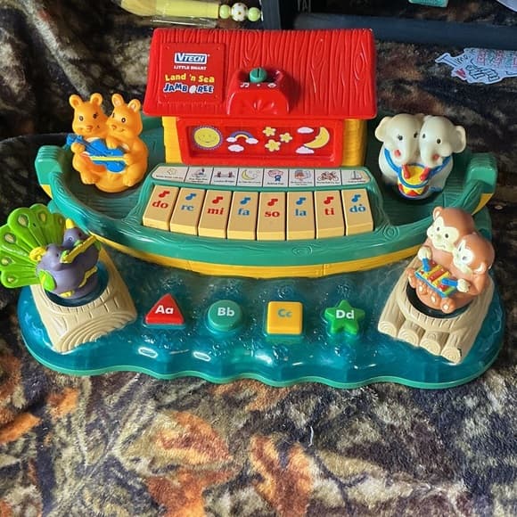 Land 'n Sea Musical Adventure Boat - Red and Green - Thumbnail 7
