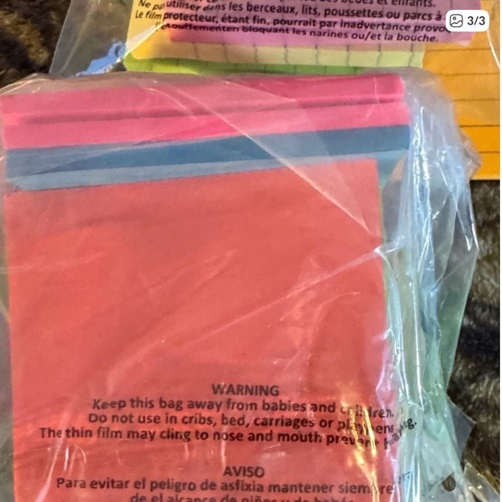 ★ School Supply Bundle 4 Composition Books Post It Notes & 4 Blue Pens - Thumbnail 4