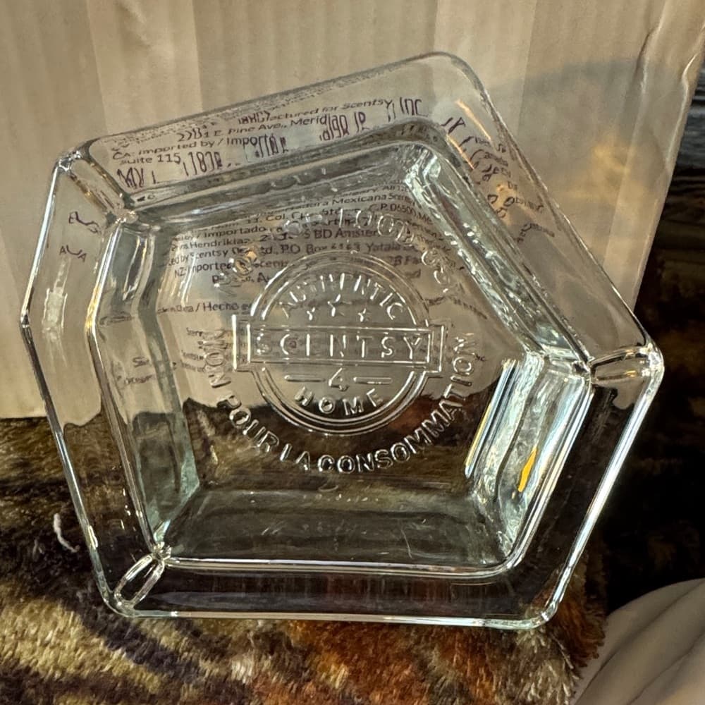 Scentsy Transparent Glass Dish - Thumbnail 3