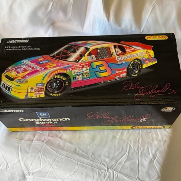 Service Plus Die-Cast Car with Multicolor Design - Thumbnail 10