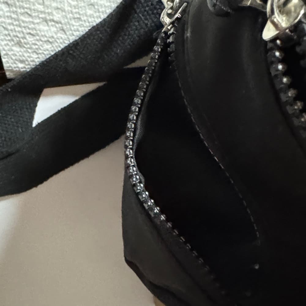 Stylish Black Belt Bag for Men - Thumbnail 7
