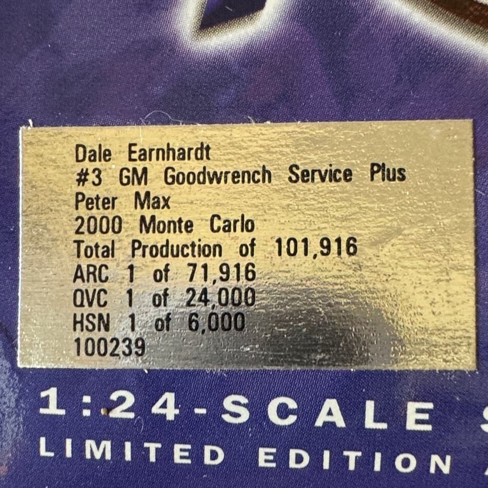 Service Plus Die-Cast Car with Multicolor Design - Thumbnail 2