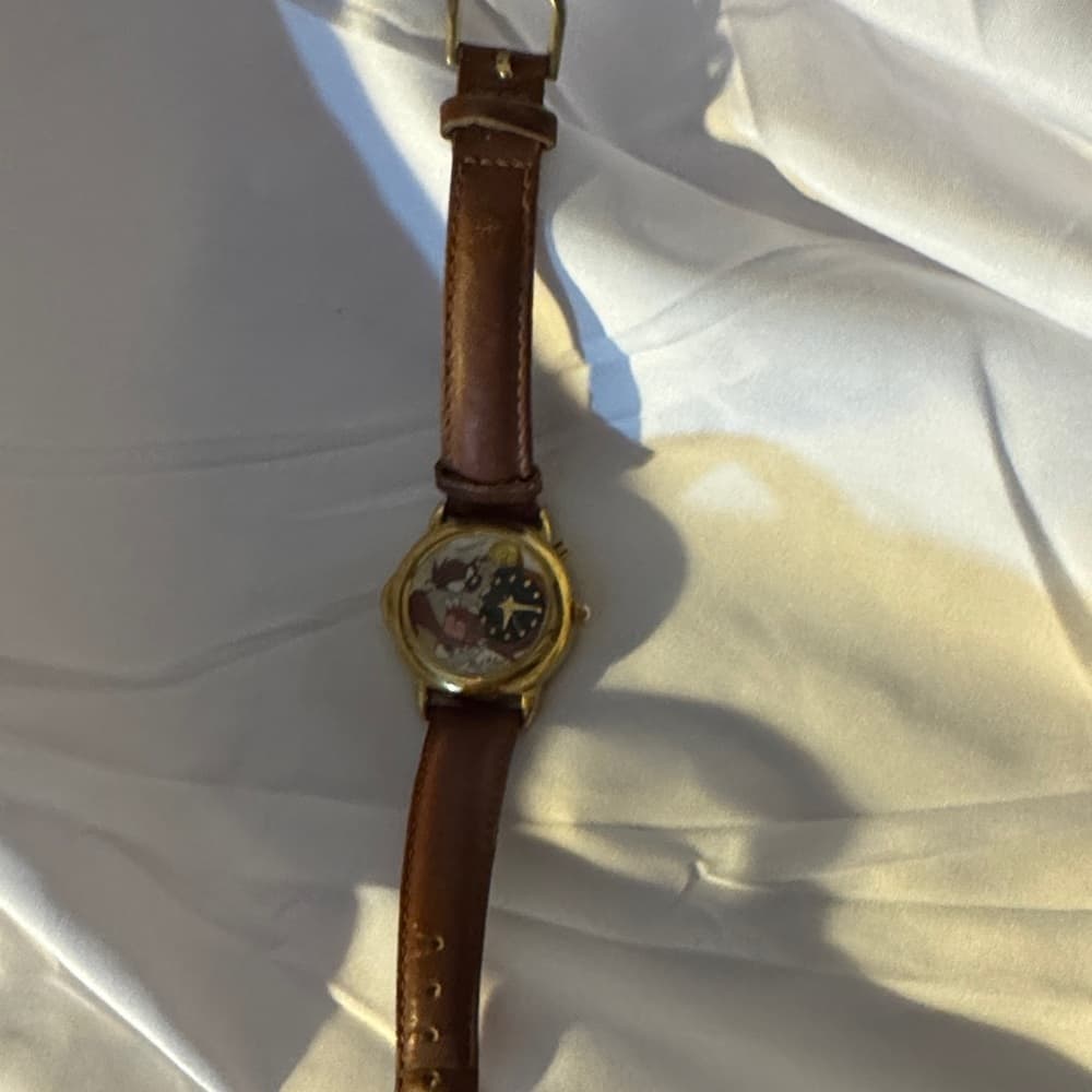 Elegant Brown Leather Strap Watch - Thumbnail 4
