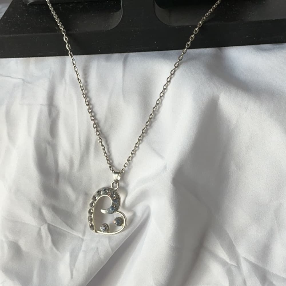 Heart Pendant Necklace - Thumbnail 2