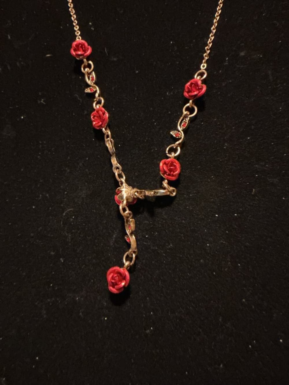 Gold Tone Red Rose Dangle Necklace Floral Y Drop Romantic Statement